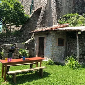 Casa Sulla Valle Castelvecchio (Pisa)